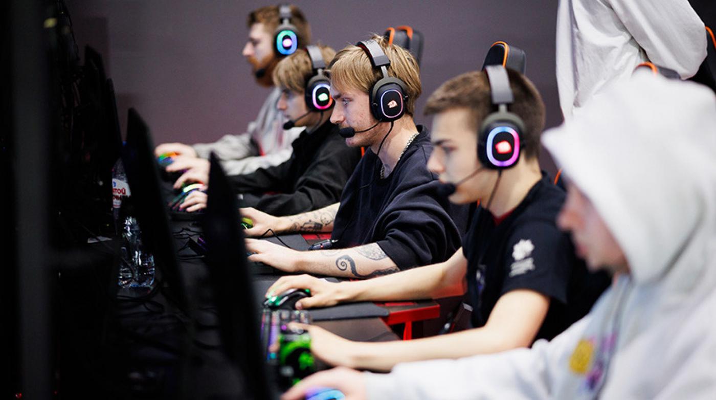 Поздравляем команду БНТУ с победой в турнире Universus по игре «Dota 2»